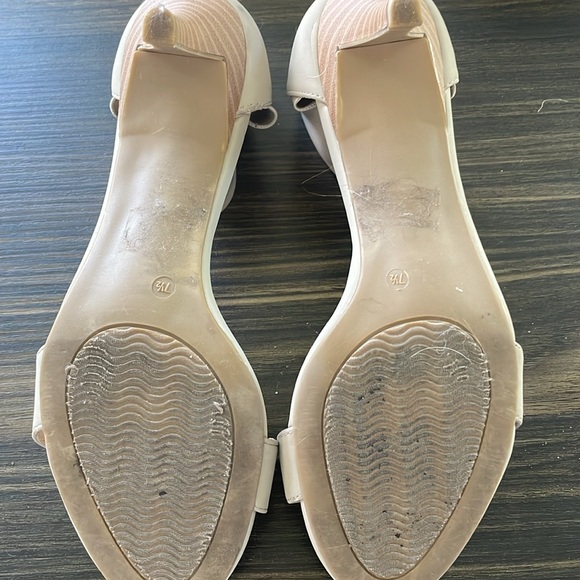 Moda Spana Meg Sandal. Sz 7.5. Beige - Picture 3 of 8
